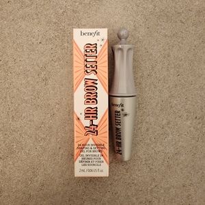 NWT ♡ BENEFIT 24-HR Brow Setter